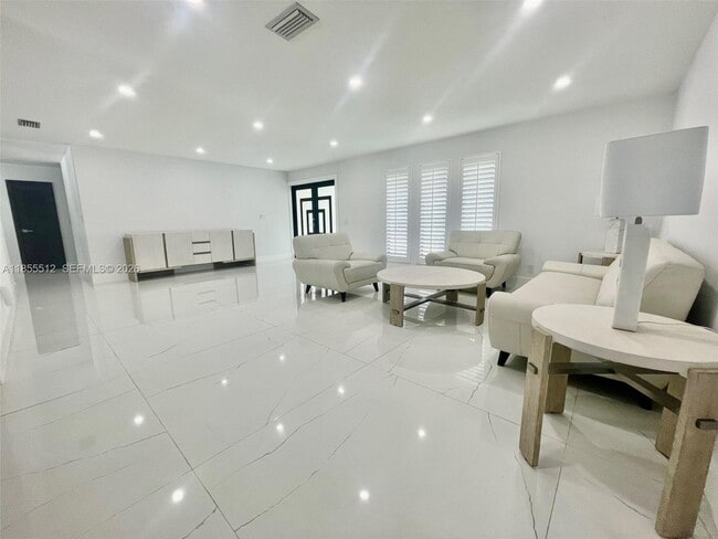 Photo - 2721 SW 130th Ave