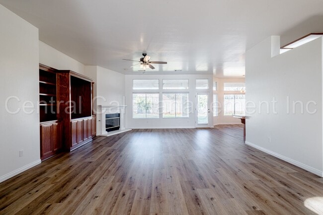 Photo - 4 Bedroom/2.5 Bath Home with Solar - $3250 per month!