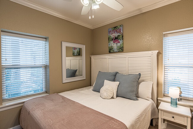 Photo - 12 Merri Way Unit ID1377442P