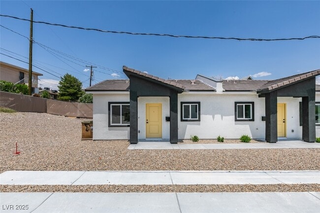 Photo - 367 N 16th St