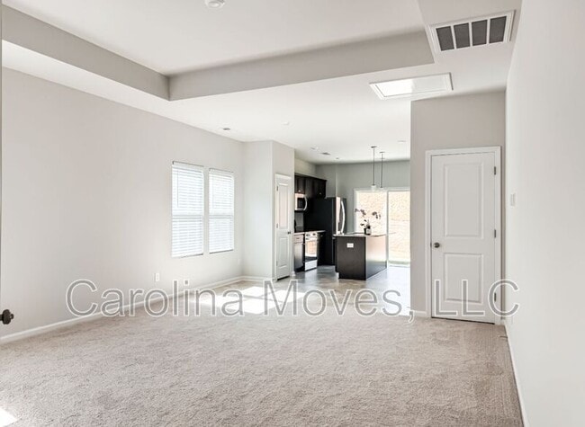 Photo - 1448 Donhill Dr