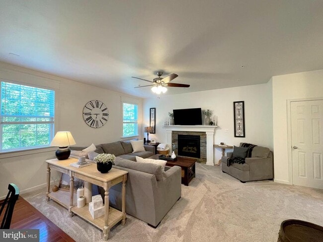 Photo - 519 Gate Dancer Ct