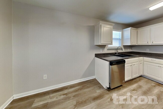 11443 Coral Canyon