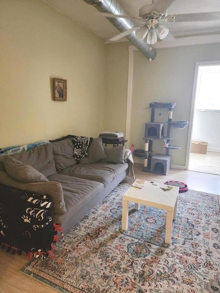 Photo - 3301 W Potomac Ave Unit G