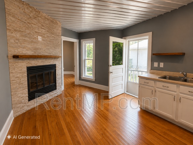 Photo - 116 N Kinney Ave