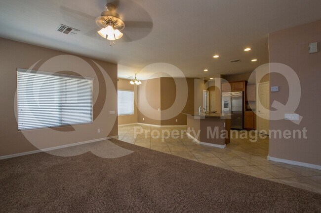 Photo - 4749 S Antonio