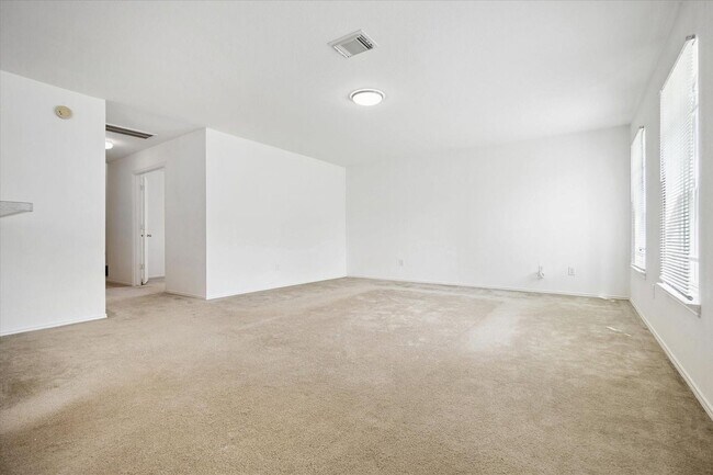 Photo - 15627 Haleys Landing Ln