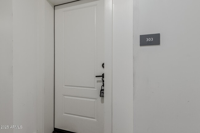 Photo - 475 N 9th St Unit 303