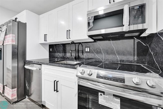 Photo - 5310 NW 16th St Unit C