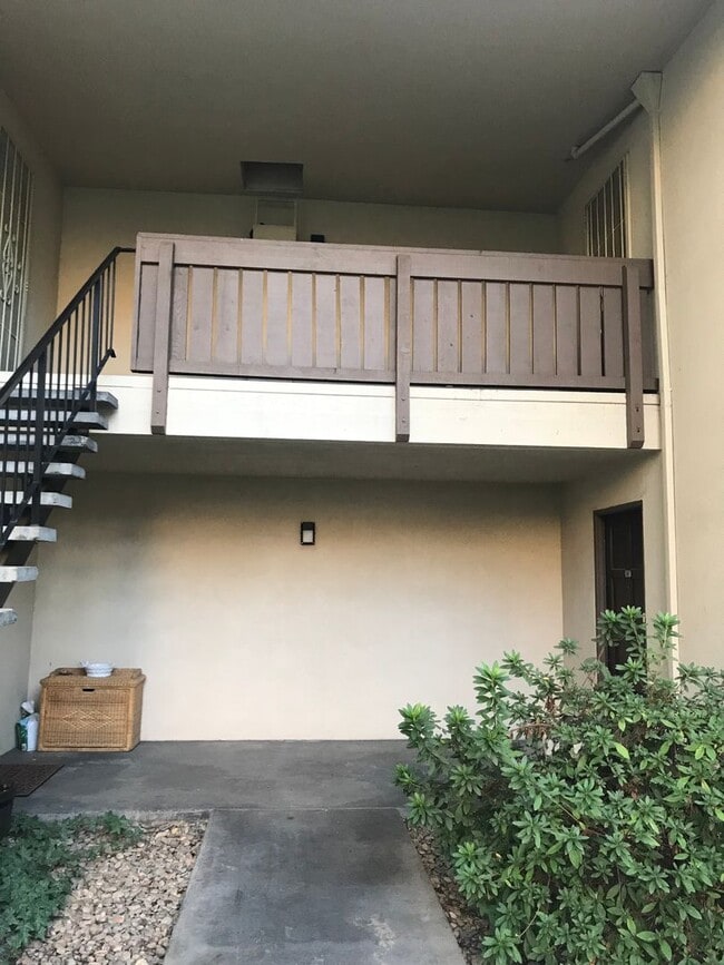 Building Photo - COLO370 Unit 1 Rental