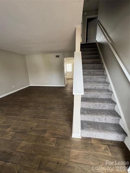 Photo - 2022 Harvest Ln Unit 16