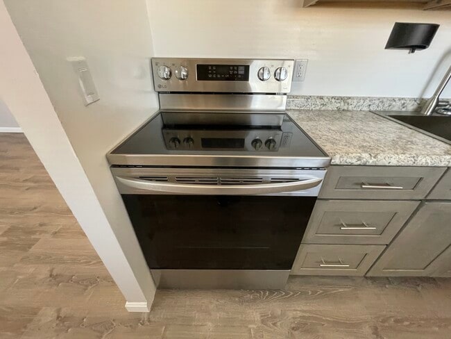 Photo - Epworth Apartments