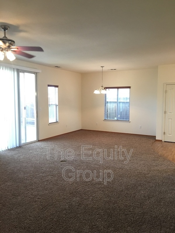 Photo - 1100 S Rio Linda St