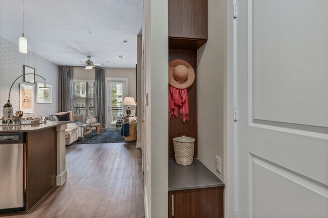 Photo - The Fairmount at Oak Lawn