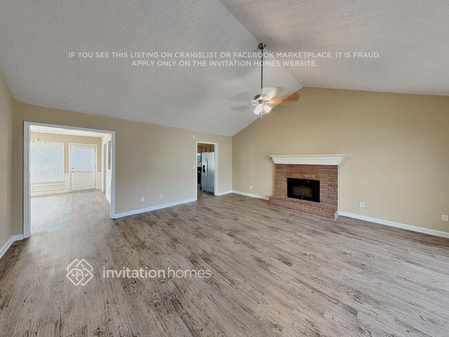 Photo - 2700 Archer Way