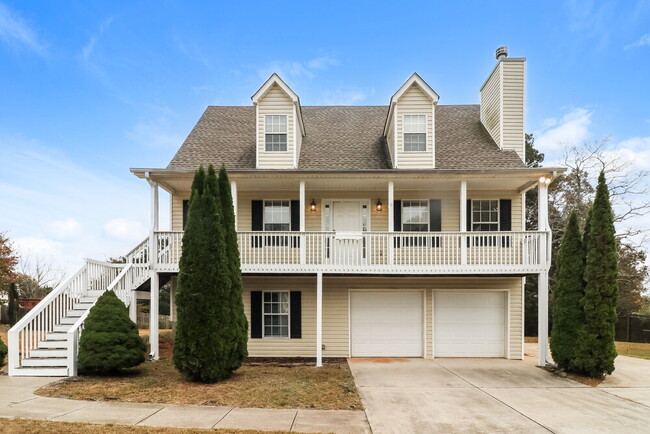 Building Photo - 8905 Brookhurst Trail