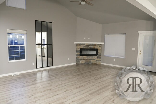 Photo - 7411 Saddlebrook Lp