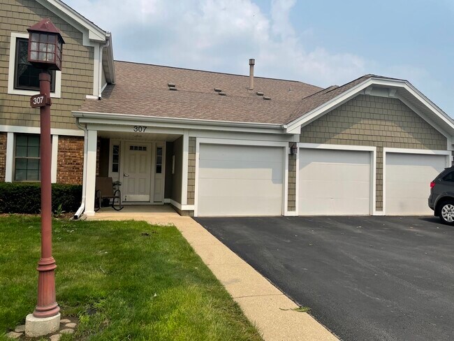 Photo - 307 Wildberry Ct Unidad D1