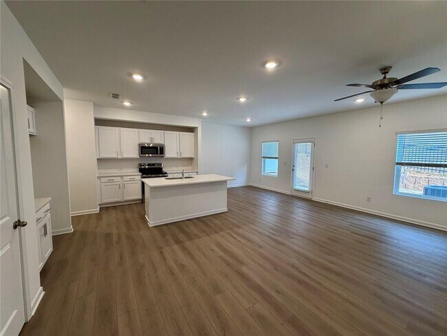 Photo - 5333 Frontier Ct