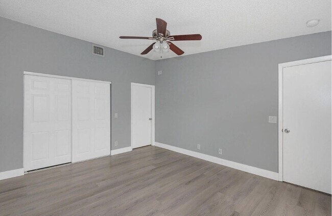 Photo - 161 Meadows Dr Unit 161