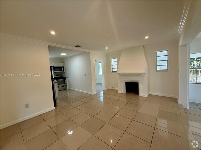 Building Photo - 1146 NW 46th St Rental