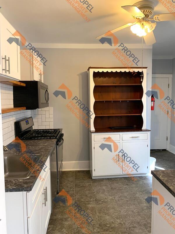 Photo - 1008 Wayburn St