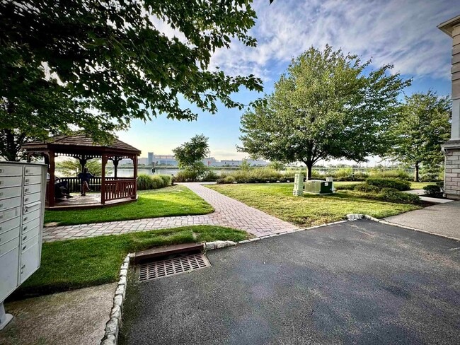 Photo - 145 Blue Heron Dr