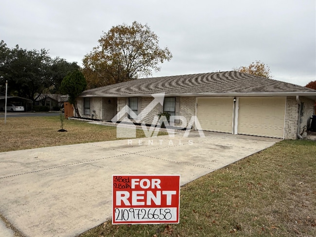 Building Photo - 7403 Castle Crown Dr