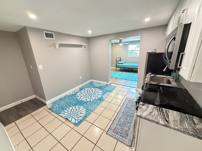 2301 Trelain Dr S Unit 1