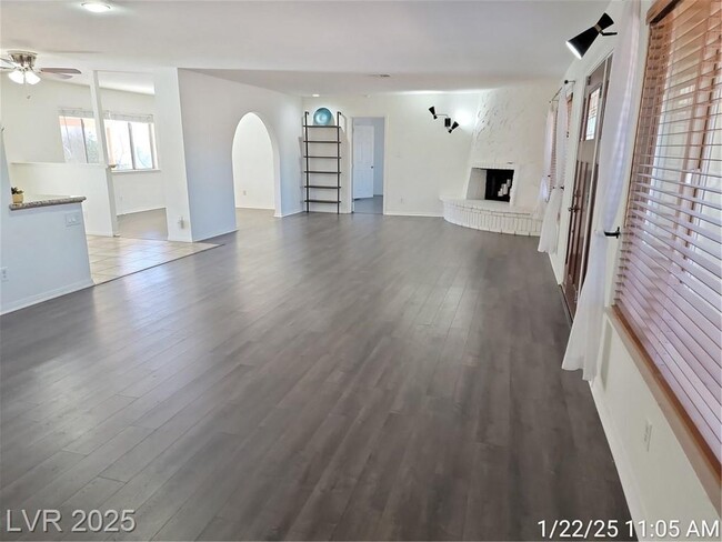 Photo - RANCH HOME WITH POOL & RV PARKING--NO HOA!!