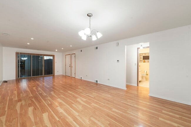 Photo - 1941 N 19th Ave Unit 2