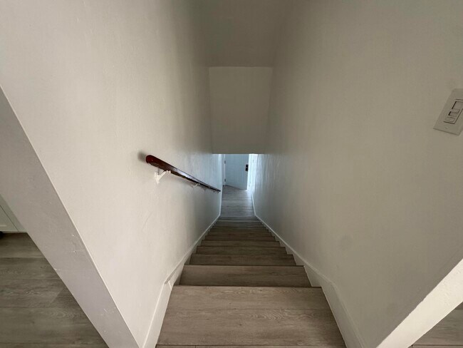 Photo - 518 49th St Apartment Unit 516-2