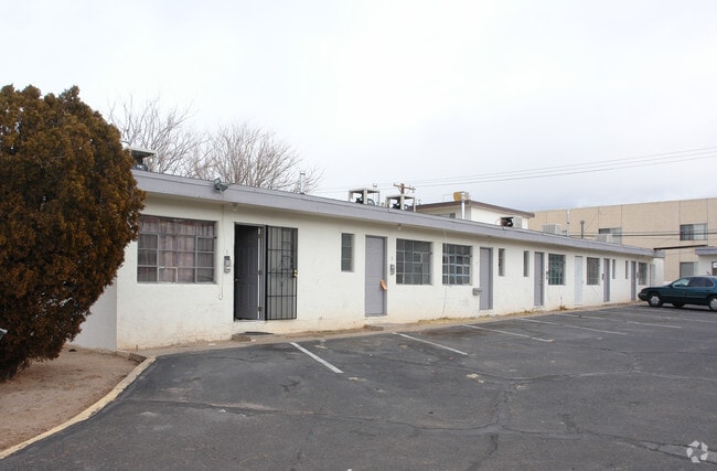 1028 Alvarado Dr