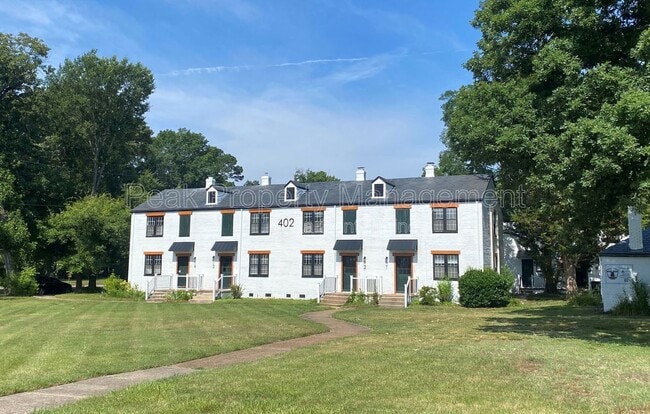 Photo - Ashland Crossing