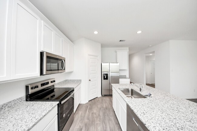 Photo - 2007 Woodlark Way