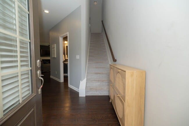 Photo - 7245 Heritage Oak Ct