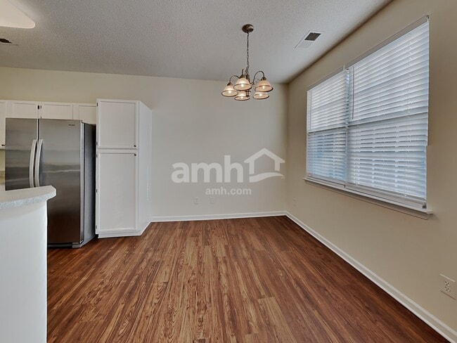 Photo - 120 Bluffton Rd