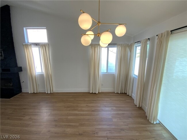 Photo - 679 Scenic Tierra Ln
