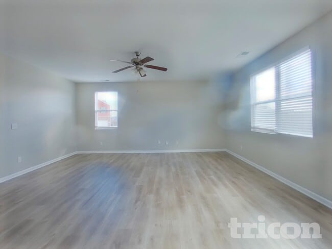 Photo - 753 Prominence Rd