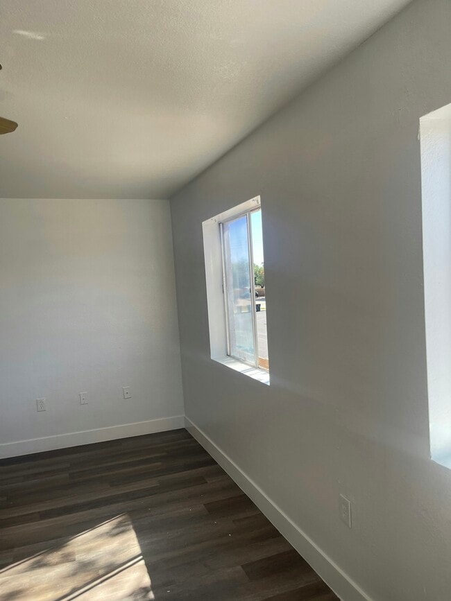 Photo - 3136 E Cicero St Unit 102