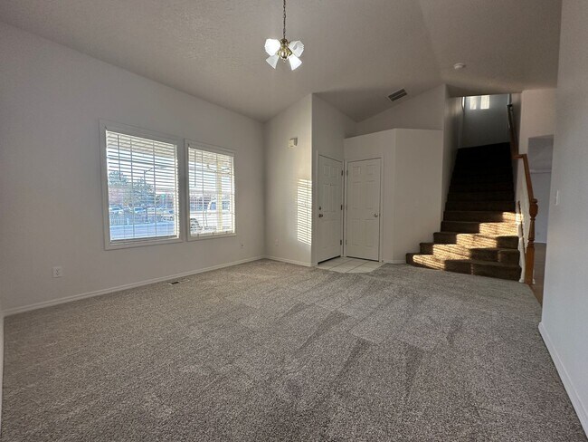 Photo - Large 3bed, 2bath, 2car garage duplex unit 1,710sq.ft. with RV parking Unit 1610 N. Ohio Ave