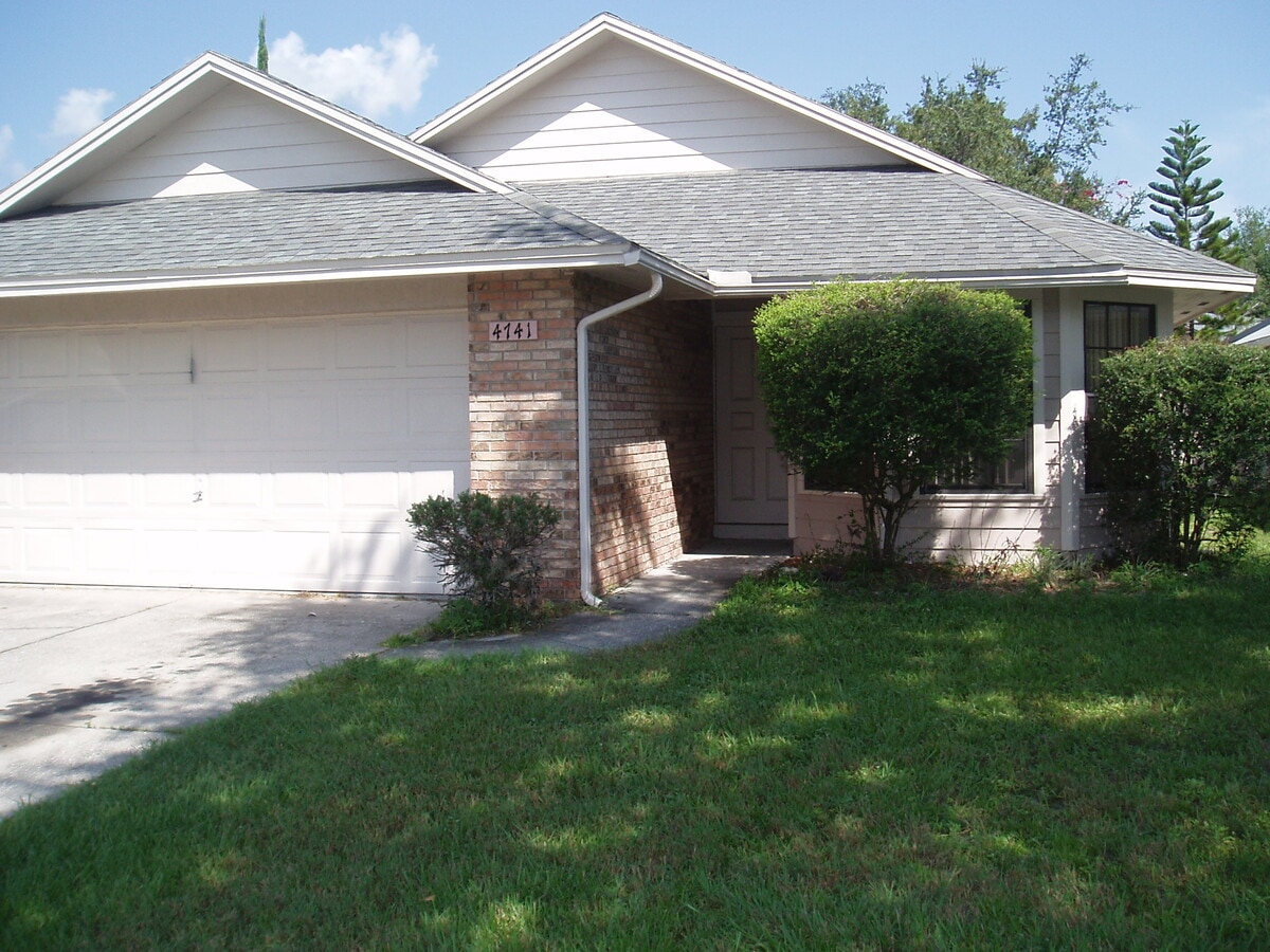 Photo - 4741 Suntree Blvd