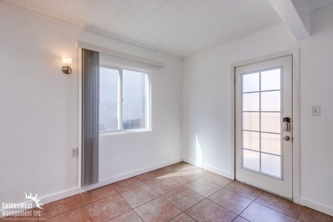 Photo - Modern 3Bdm 1Ba Duplex Home in Desirable Point Loma Heights Neighborhood!