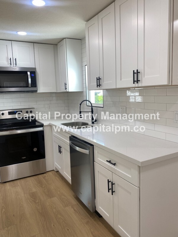 Photo - 915 Crandall Ave S