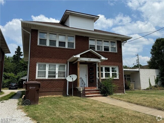 Building Photo - 539 E Cuyahoga Falls Ave Unit 1 Rental