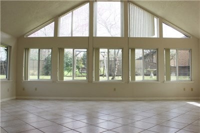 Photo - 317 N Mechanic St