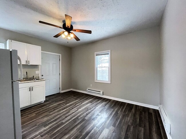 Photo - 1239 W 67th St Unit 1239 W 67th Street - Back