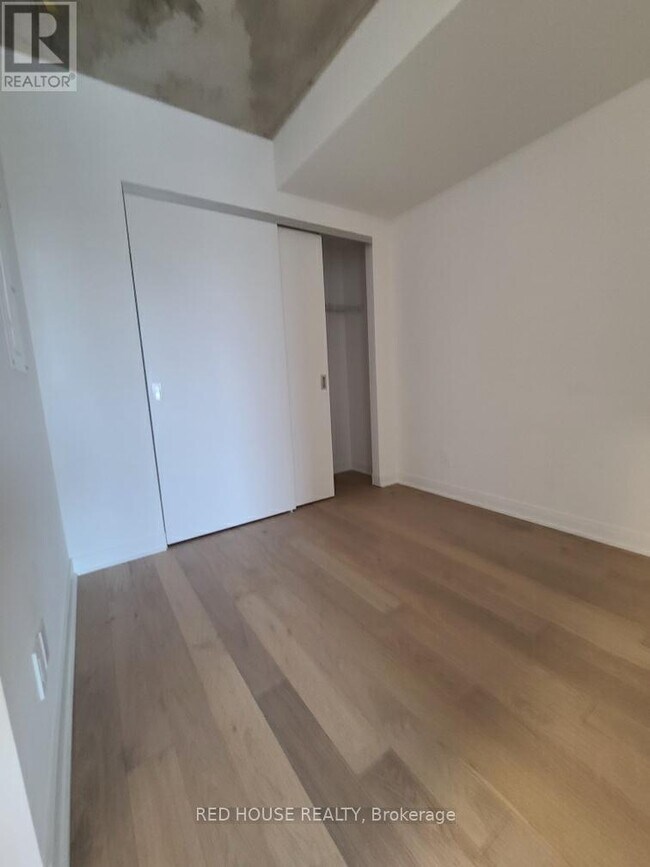 Photo - 2720 Dundas St W Unité 523