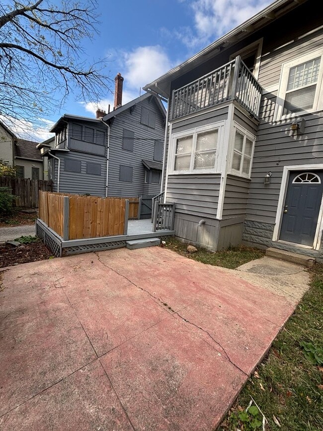 361 E Northwood Ave