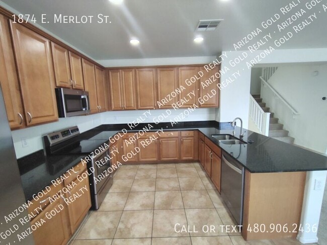 Photo - 1874 E Merlot St